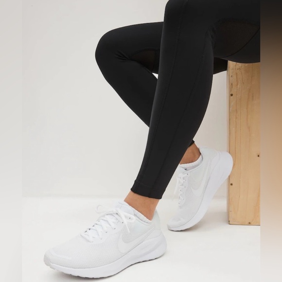Nike Shoes - ✔️Size 10 - NWT: NIKE - Women's Revolution 7 Running Shoes